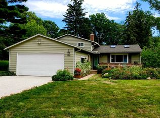 7468 Salida Rd, Mentor On The Lake, OH 44060