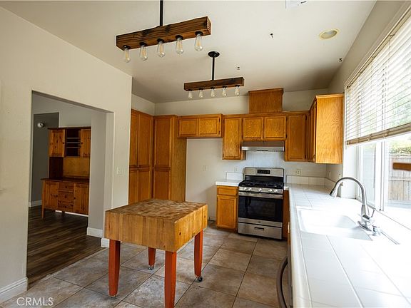 5th image of 514 Mission Santa Fe Cir