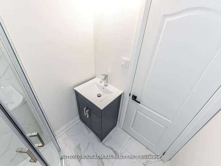 4 Hardcastle Ct — Photo 41