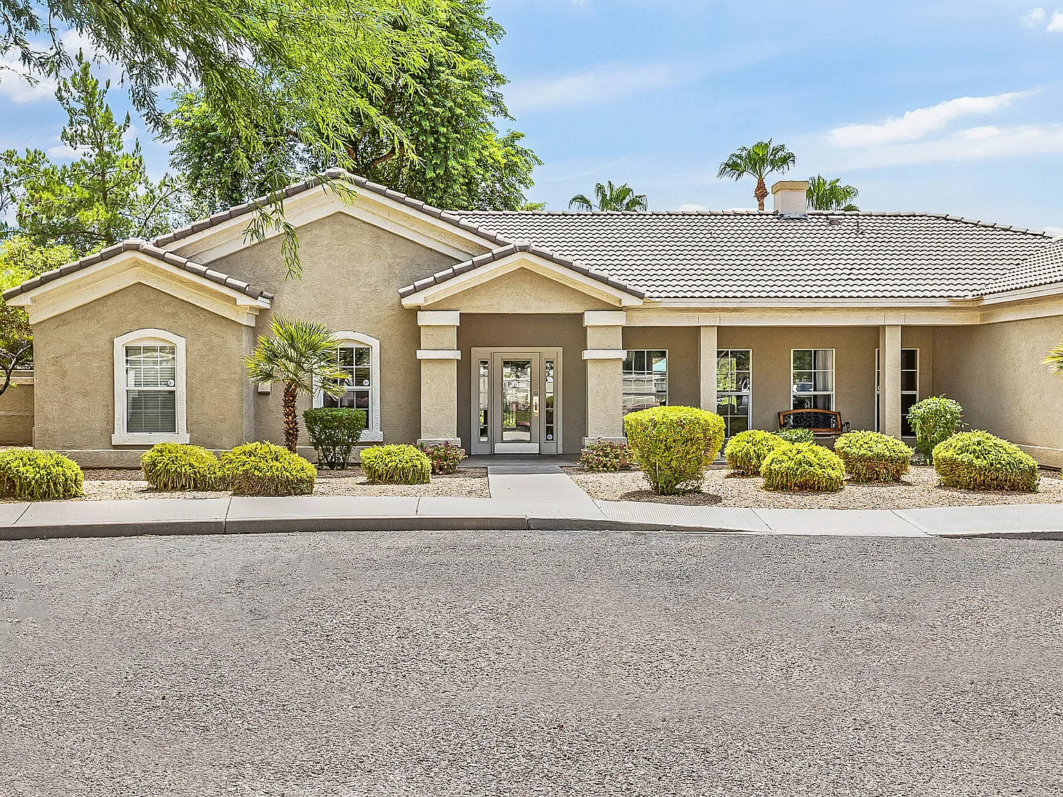 Tierra Antigua Apartments — Photo 4