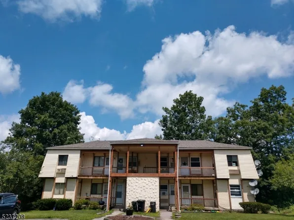203 Old Chimney Ridge Rd #F, Montague Twp., NJ 07827