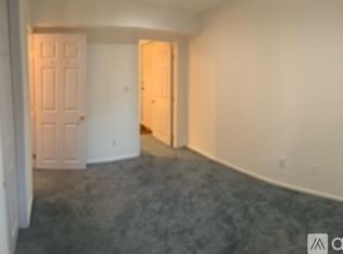 6206 Carrollton Ter #B, Hyattsville, MD