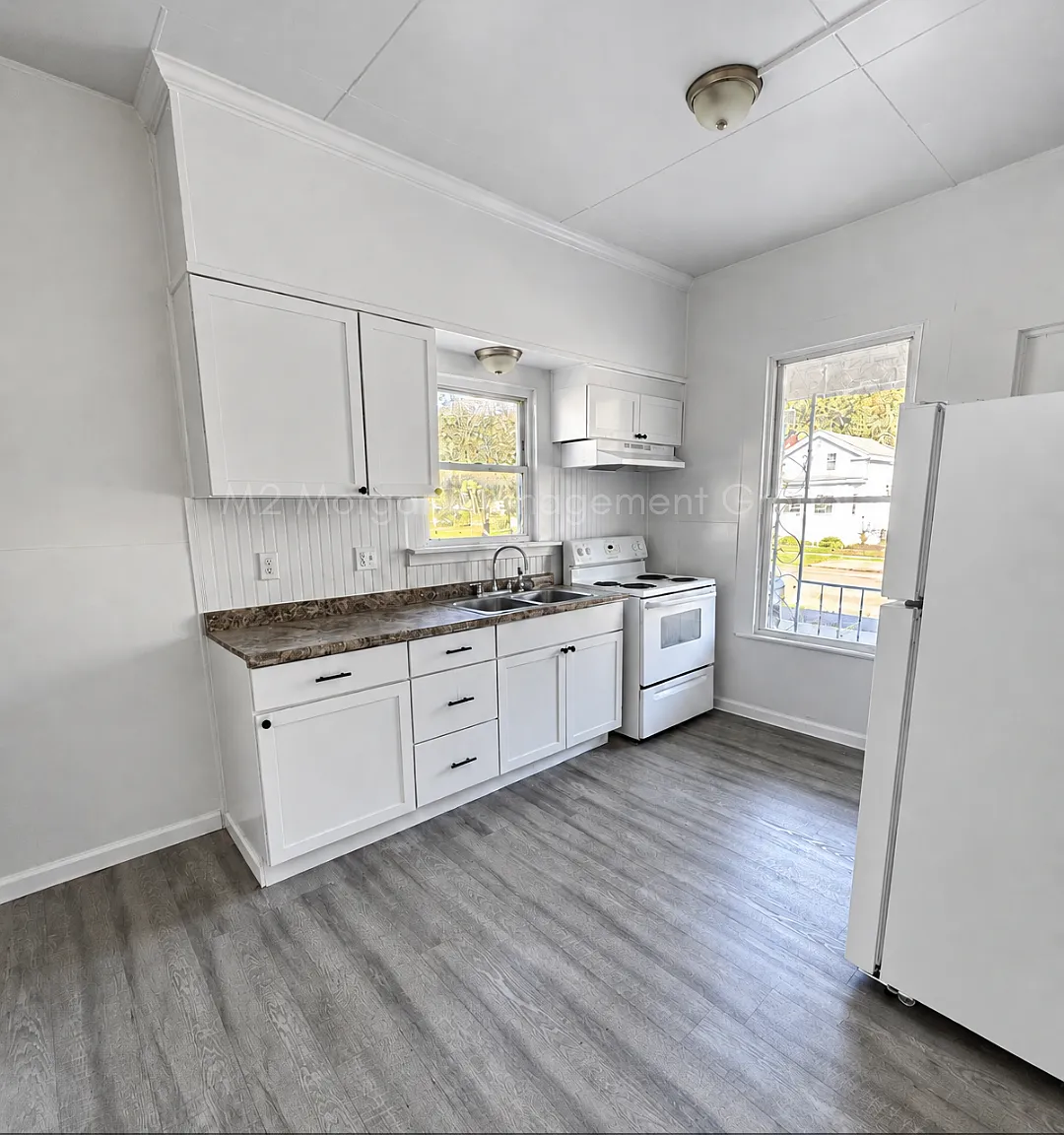 299 West 5th St - Lower — Photo 1