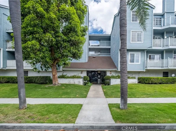 955 E 3rd St Unit 202, Long Beach, CA 90802