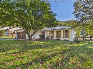 54 Demra St, Charleston, WV 25320