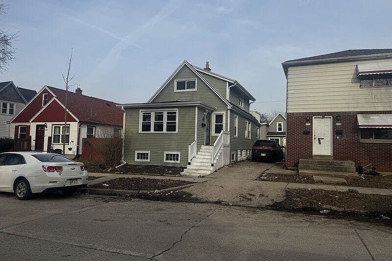 2nd image of 4112 N 50th St