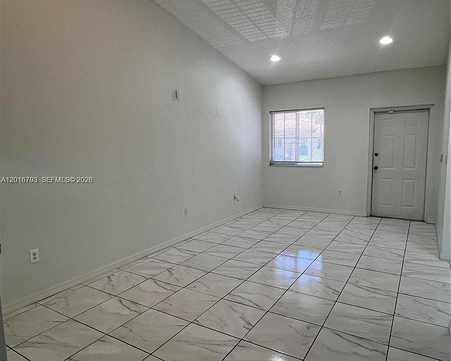 1st image of 2931 SE 12th Rd #20455