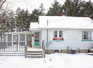 3280 E Siebert Rd, Midland, MI 48642