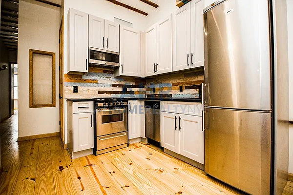 Rented by At Home Realty NY LLC | media 62