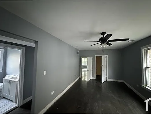 9029 S Laflin St #3 — Photo 2