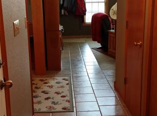 19245 Farm Road 2010, Aurora, MO 65605