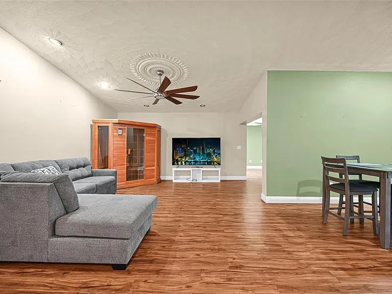 26543 SW 122nd Pl — Photo 23