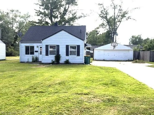 4982 Marigold Rd, Mentor, OH 44060