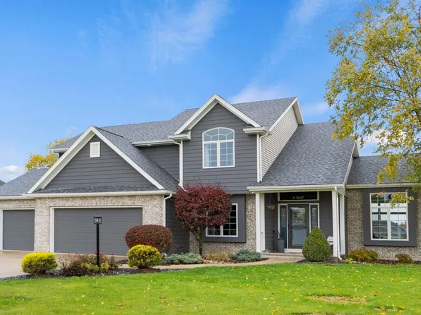 14617 Nugget Trl, Leo, IN 46765