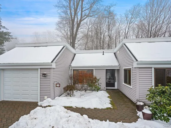 55 Heritage Hills #A, Somers, NY 10589