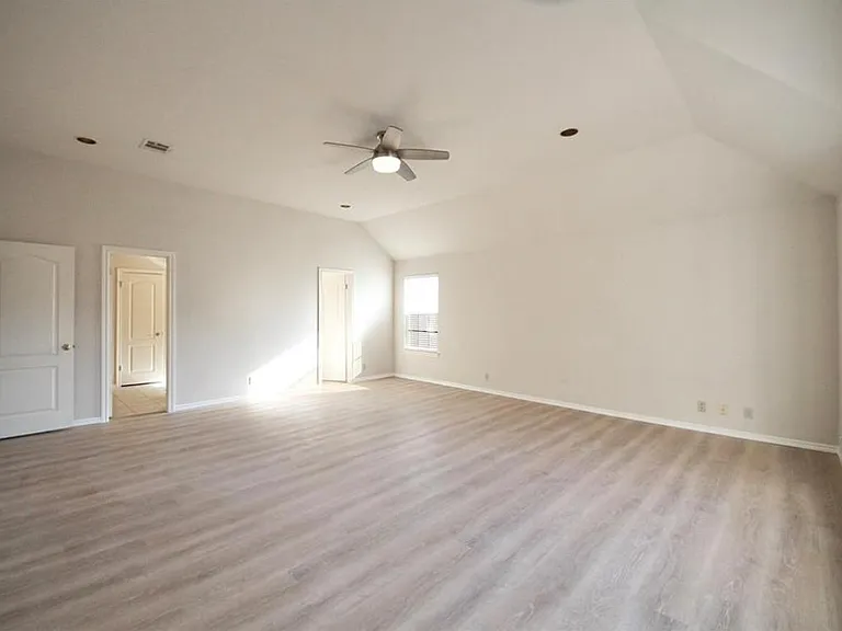 1204 Stepp Bnd — Photo 21