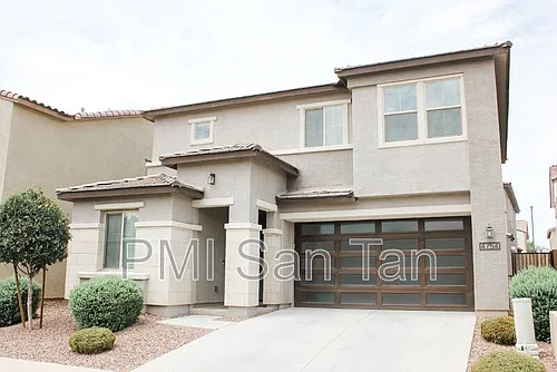 4754 E Olive Ave Photo 1