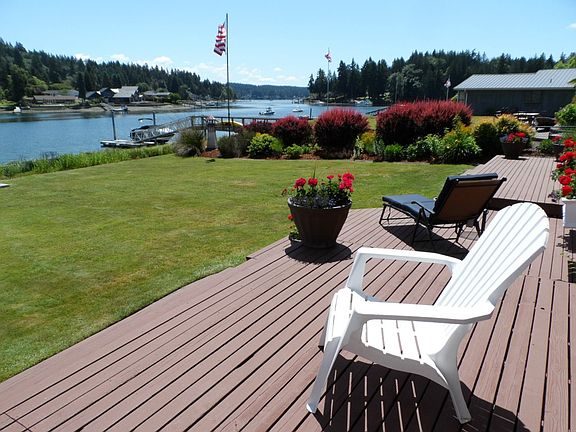 4th image of 3901 Wollochet Dr NW