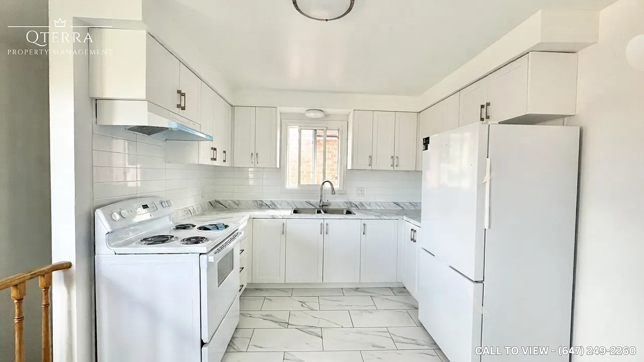 3 bed, 1200 sqft, $2,595 — Photo 2