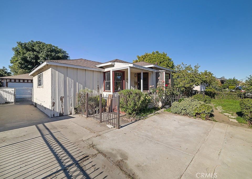 1st image of 8103 Lullaby Ln