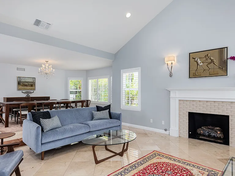 1357 Doverwood Dr — Photo 8