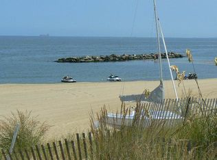 154 W Seaview Ave APT A, Norfolk, VA 23503