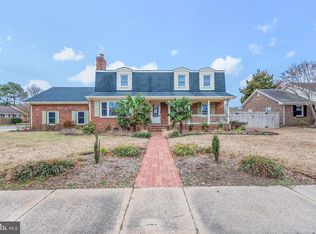 5137 Stratford Chase Dr, Virginia Beach, VA 23464