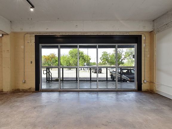 4th image of 215 Coca Cola Pl Unit 203