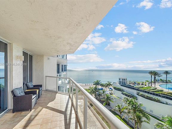 3rd image of 17275 Collins Ave APT 804