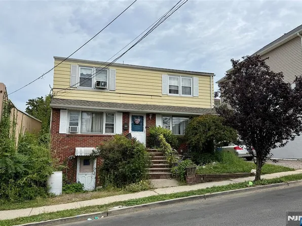 117 Elizabeth St, Garfield, NJ 07026