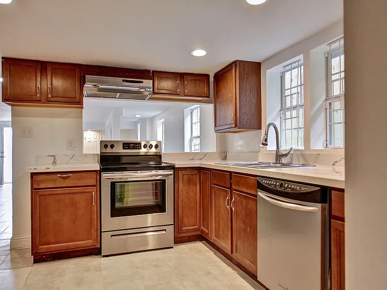 2107 General Taylor St #A — Photo 7