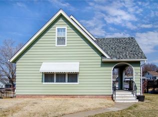 2423 Penn St, Saint Joseph, MO 64507