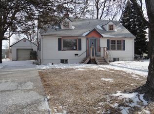 1606 N Washington St, Lexington, NE 68850