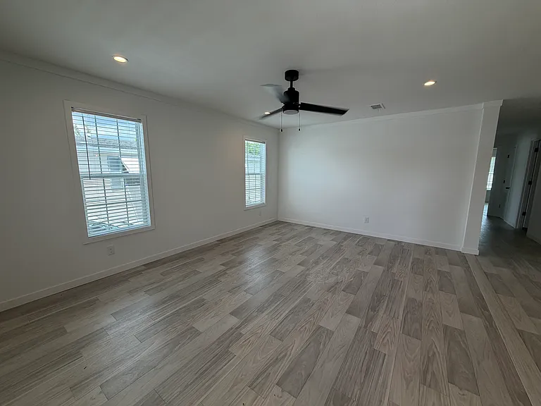 500 Carriage Cove Way — Photo 35