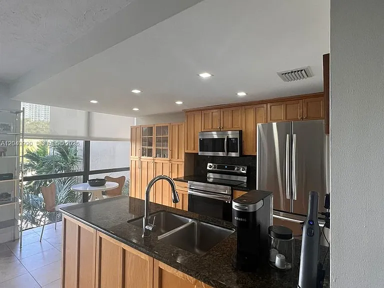 18181 NE 31st Ct #305 — Photo 2