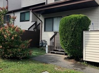 275 Cottonwood Rd, Newington, CT 06111