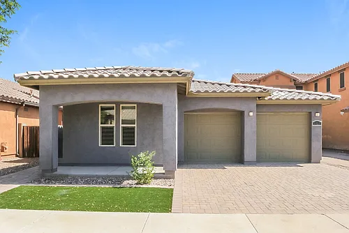 3825 E Frances Ln Photo 1