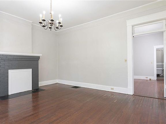 5th image of 185 Forest Ave NE APT B