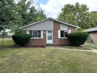 Front Yard_1.1