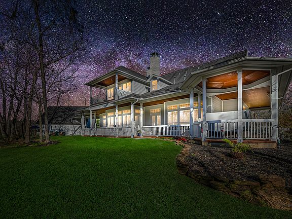3rd image of 5043 Woodshore Ln