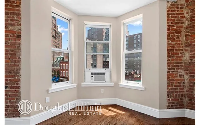 Rented by Douglas Elliman | media 24