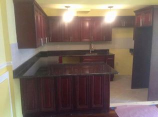 10224 188th St, Hollis, NY 11423