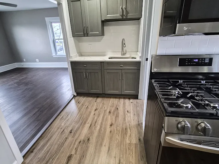 585 King Philip St #2 — Photo 9