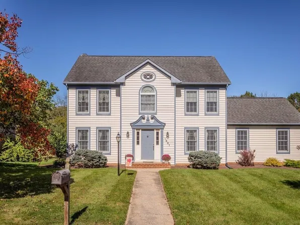 1331 S Dogwood Dr, Harrisonburg, VA 22801