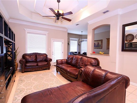 5th image of 508 Dalobo Blvd
