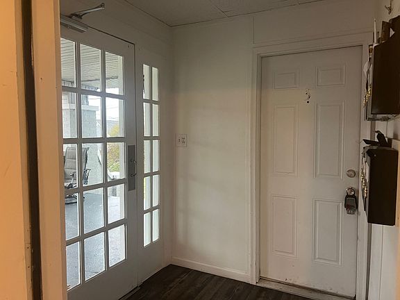 4th image of 219 Lynwood St #3