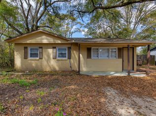 1163 Barker Dr W, Mobile, AL 36608