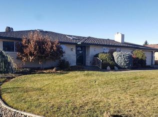706 S 60th Ave, Yakima, WA 98908