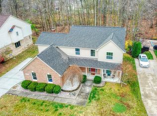 42103 Woodcreek Ln, Canton, MI 48188