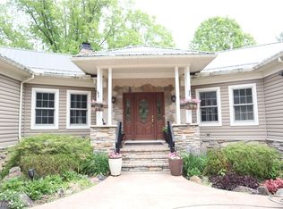 7509 Girdle Rd, West Farmington, OH 44491